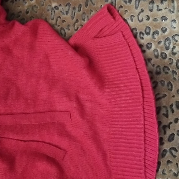 OSO casual pull over sweater - Picture 4 of 8